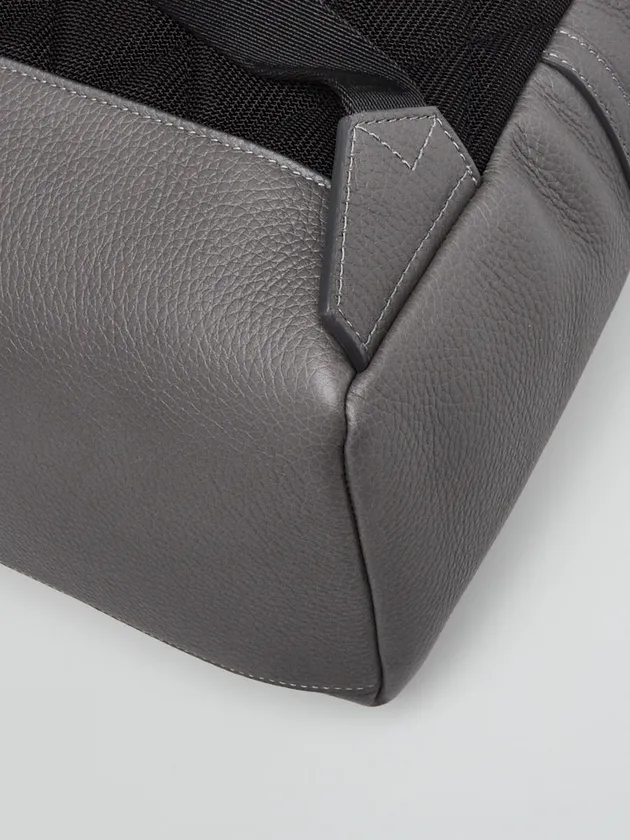 Burberry Grey Leather Embossed Abbeydale Backpack Bag - Image 5