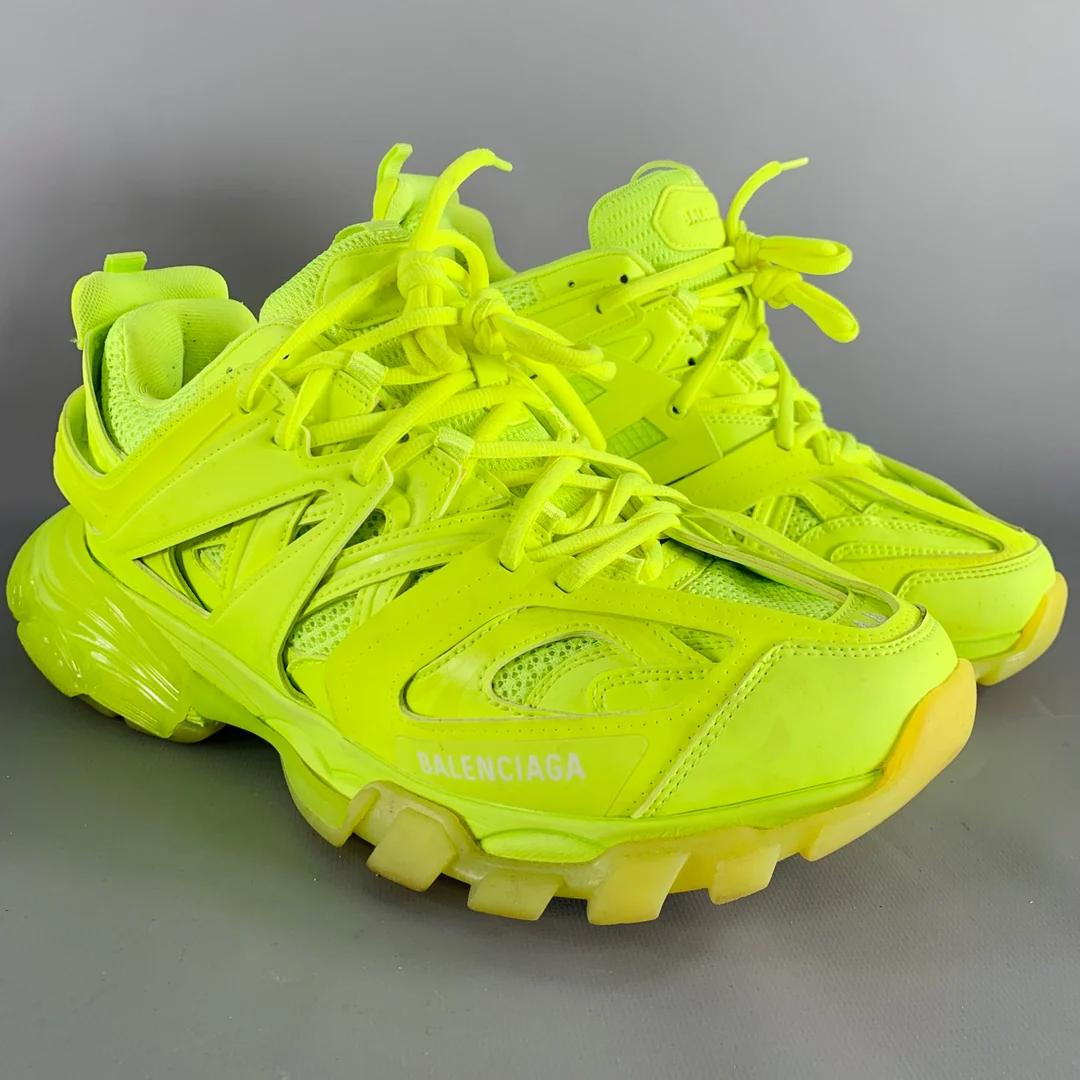 BALENCIAGA NEON SNEAKERS SIZE 9