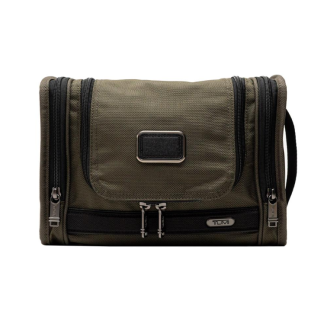 TUMI Travel Kit Verde – Neceser de Viaje Premium