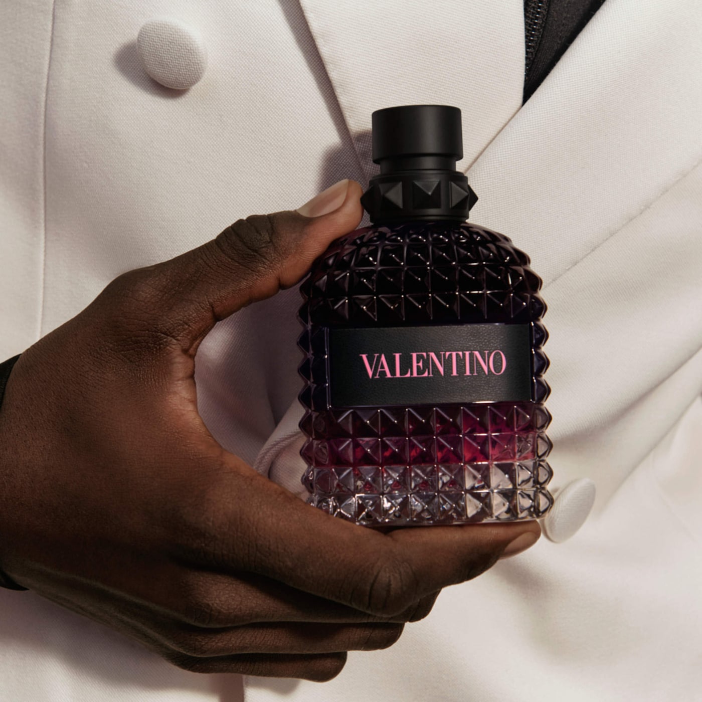 Valentino Uomo Born in Roma Eau de Toilette de 100 ml (3.4 fl oz) - Image 2